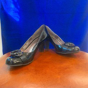 Senseability Black Heels, Size 9.5